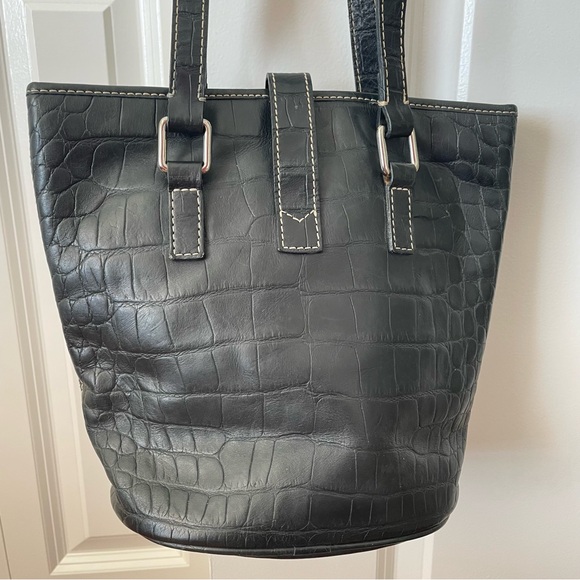 Dooney & Bourke Vintage Black Leather Crocodile Shoulder Bag Bucket Tote - Picture 2 of 11